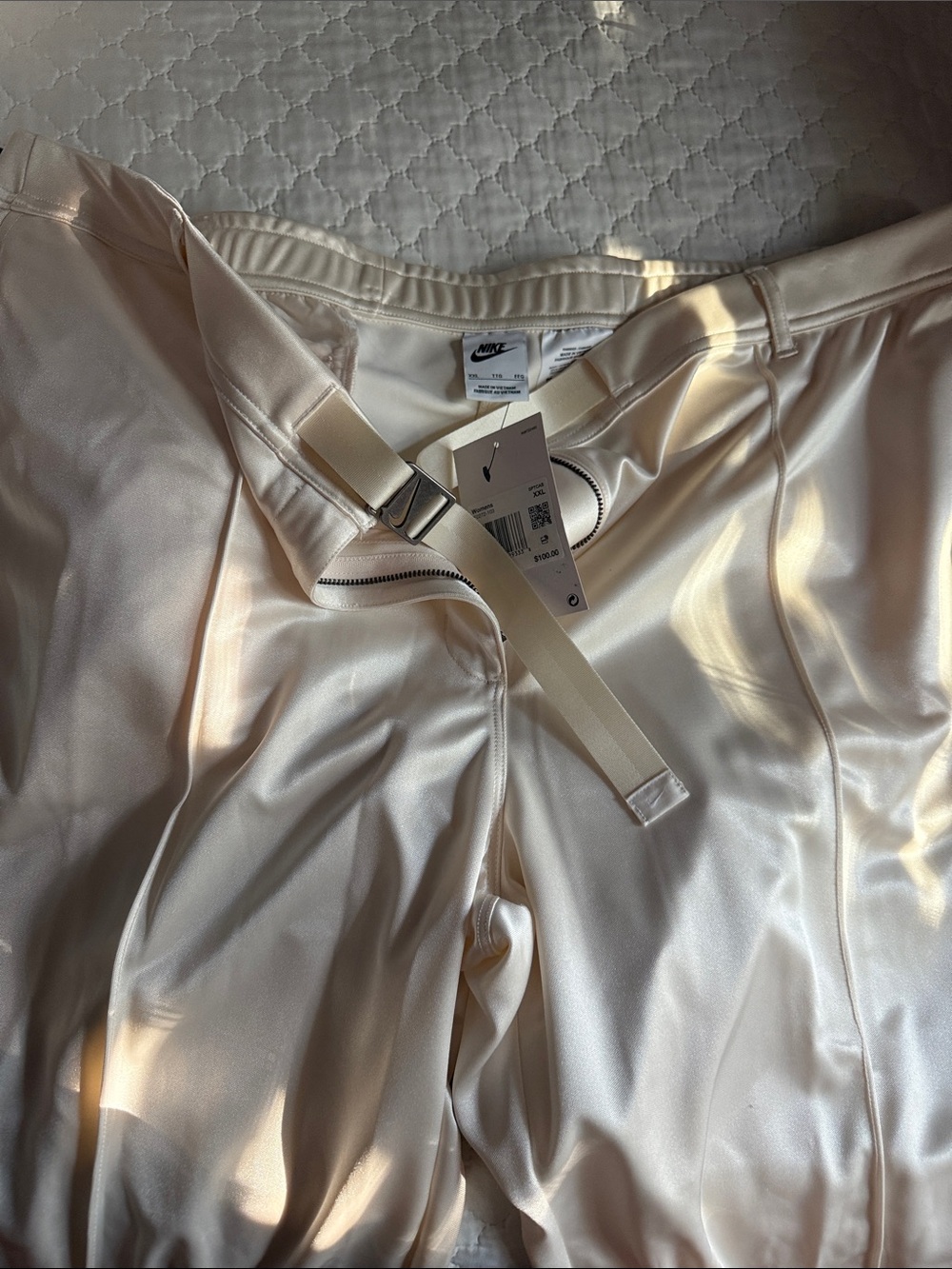 Nike Women’s Ivory Satin-Finish Golf Pants